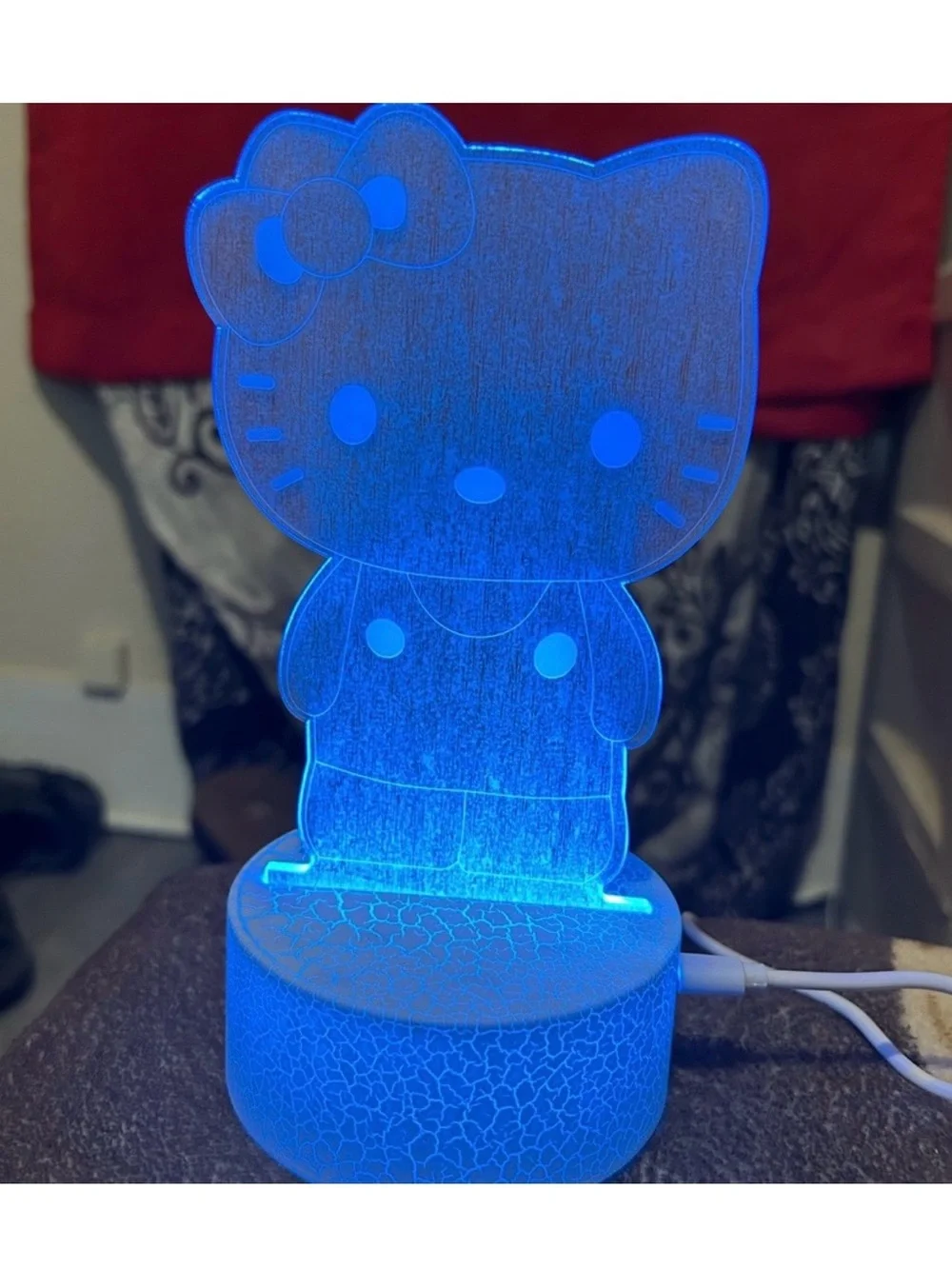 New in Box 3-D Flashing Multicolored Colorful Hello Kitty USB Bright Night Light